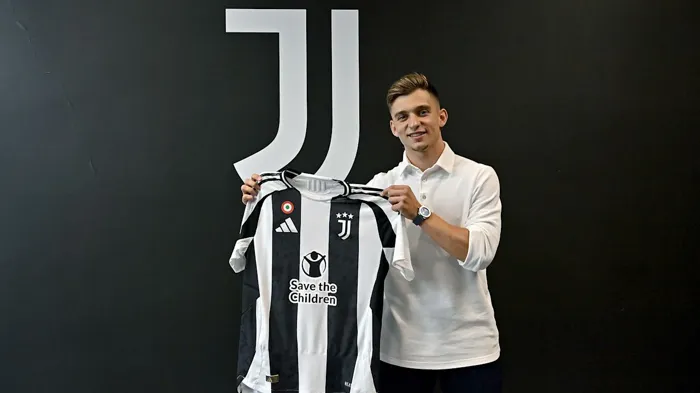 رسميًا.. يوفنتوس يضم كونسيساو من بورتو على سبيل الإعارة