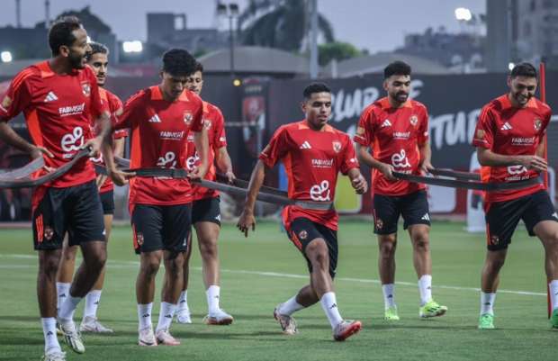 الأهلي يتلقى صدمة بسبب إصابة ثنائي المنتخب قبل مواجهة جورماهيا الكيني