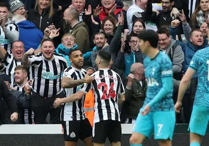 نيوكاسل يضرب شباك توتنهام بهدف نظيف ويتقدم عليه في الشوط الأول