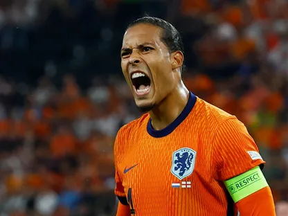 كومان: فان دايك ملتزم مع هولندا حتى كأس العالم