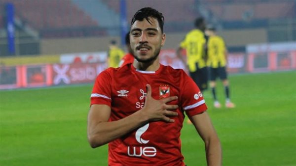 الأهلي يمدد عقد أكرم توفيق.. وصدام بين الإدارة وكولر بشأن مستقبل طاهر