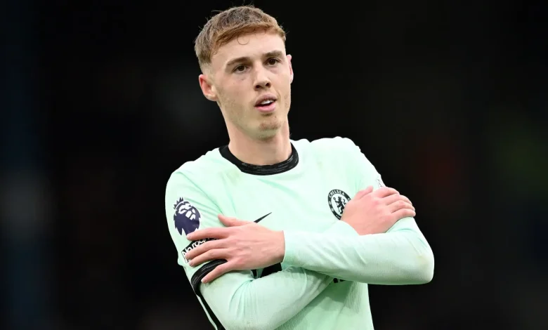 كول بالمر لاعب تشيلسي يغادر معسكر إنجلترا