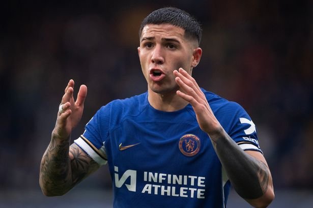 تعرف على سبب منع لاعب تشيلسي من قيادة السيارات في إنجلترا