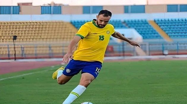 الإسماعيلي يجري مفاوضات مع التونسي حمدي النقاز لفسخ التعاقد