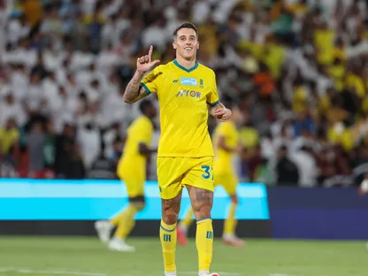 العروبة يحقق فوزه الأول في دوري روشن السعودي ويهزم الفتح