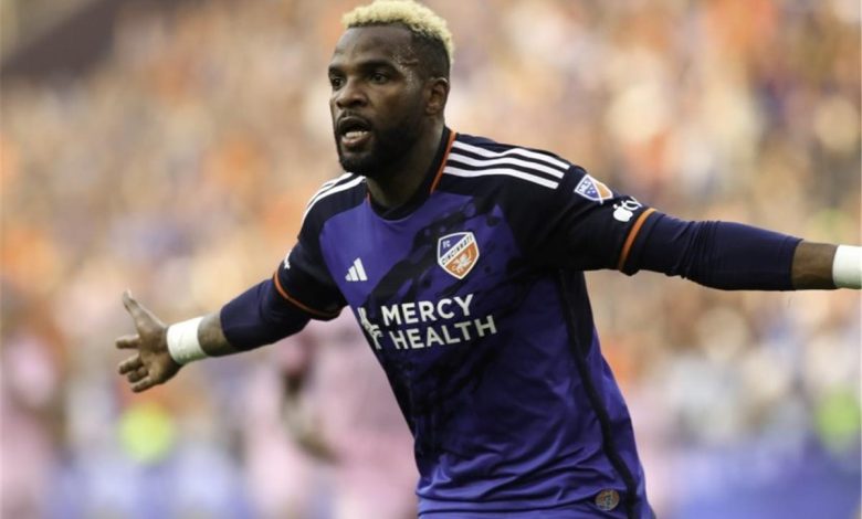 فيوريل مولدوفان ينفي توقيع صفقة بوبيندزا مقابل 800 ألف يورو ويؤكد عدم صحة الأنباء