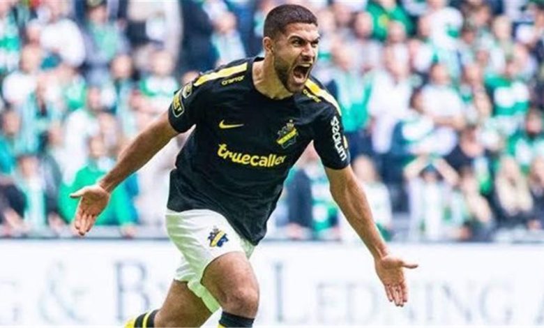 عمر فرج يصل القاهرة للانضمام إلى الزمالك بعد مشاركته مع منتخب فلسطين