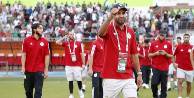 إصابة رياض محرز تُثير انقسامًا في صفوف الجماهير الجزائرية