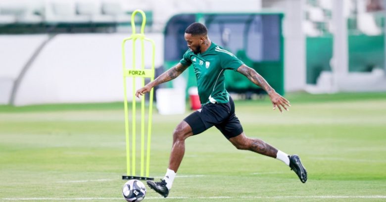 إيفان توني يستعد لأول اختبار مع الأهلي ضد النصر