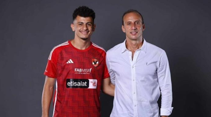 الأهلي يعلن رسميًا تعاقده مع عمر الساعي من الإسماعيلي لمدة خمس سنوات