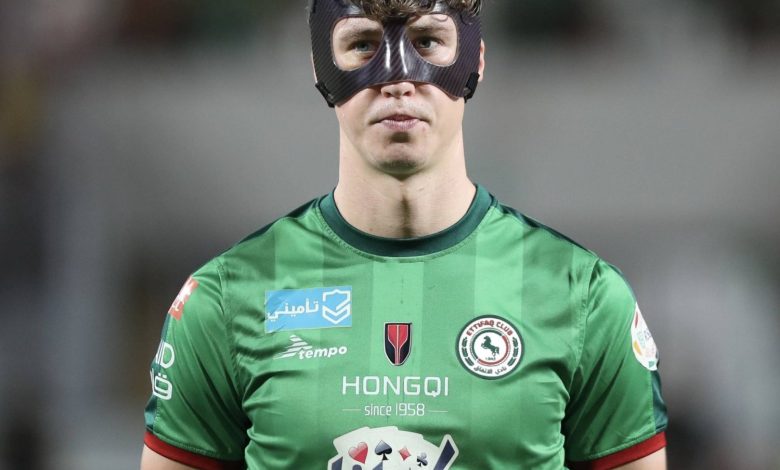 الاتفاق يستبعد هيندري من قائمة الدوري بسبب الإصابة