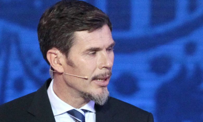 بوبان ينفي اهتمامه برئاسة يويفا ويهاجم القيادة الحالية