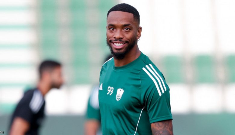 تألق إيفان توني مع الأهلي السعودي