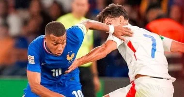 التاريخ ينصف فرنسا على بلجيكا