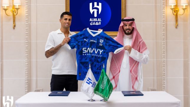 تفاصيل مُفاجئة في صفقة جواو كانسيلو مع الهلال السعودي