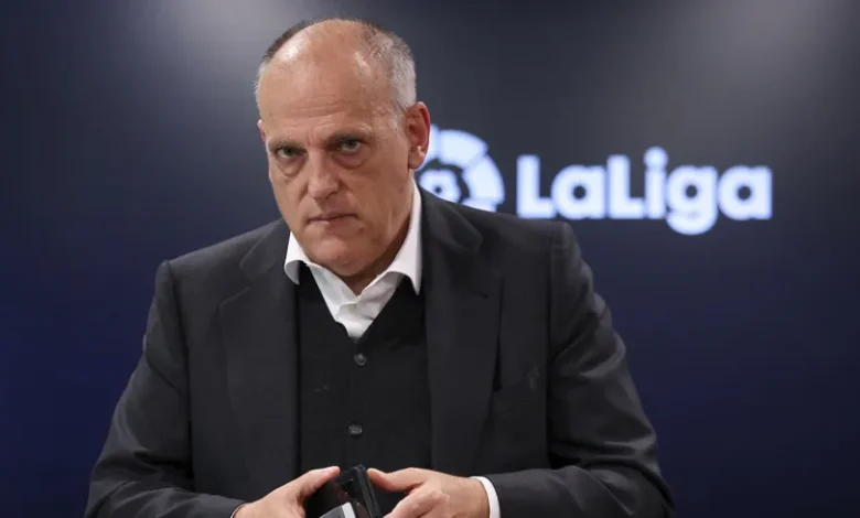 بسبب انتهاكات اللعب المالي.. تيباس يطالب الدوري الإنجليزي بمعاقبة مانشستر سيتي