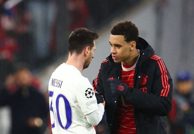 جمال موسيالا.. مسيرة نحو تألق مستلهم من ميسي