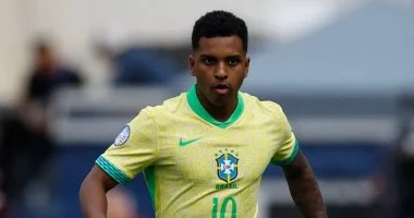 رودريجو يعرب عن استيائه من استبعاده من قائمة الكرة الذهبية