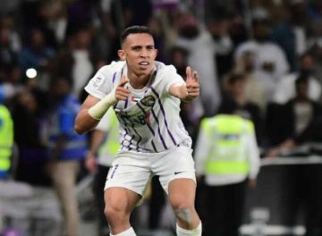 سفيان رحيمي.. أحلام كروية جديدة مع العين الإماراتي