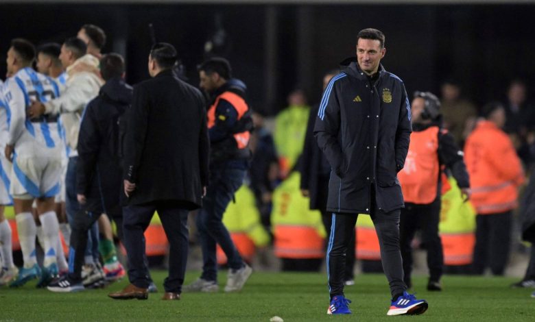 سكالوني يعبر عن رضاه بعد فوز الأرجنتين على تشيلي