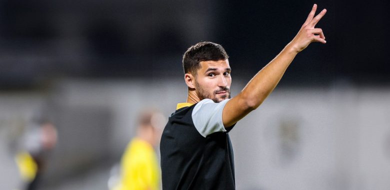 عوار يخضع لجلسة علاجية قبل مواجهة الوحدة