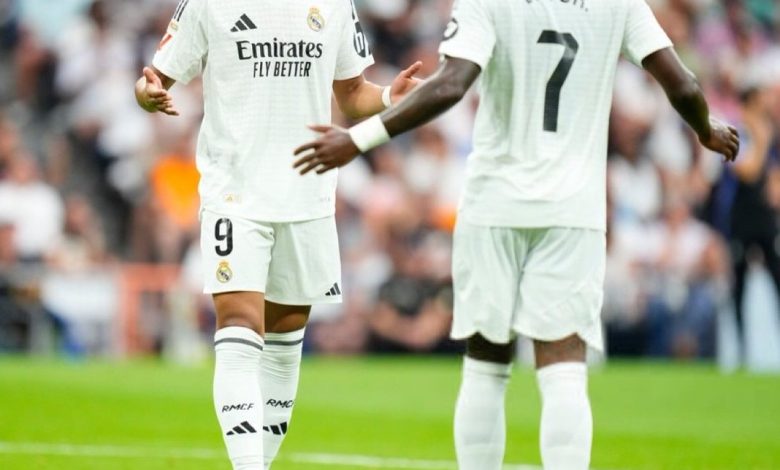 فان باستن يشكك في صحة ركلة جزاء ريال مدريد أمام بيتيس