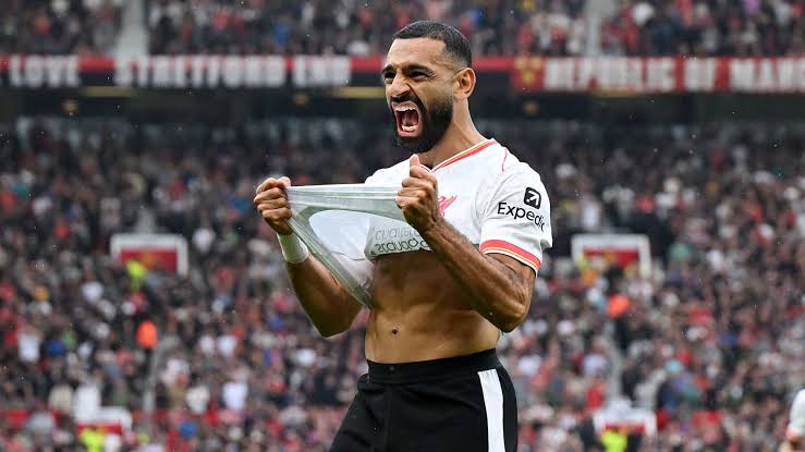 في ظل رغبة الطرفين.. عوامل تحسم مصير تجديد صلاح مع ليفربول