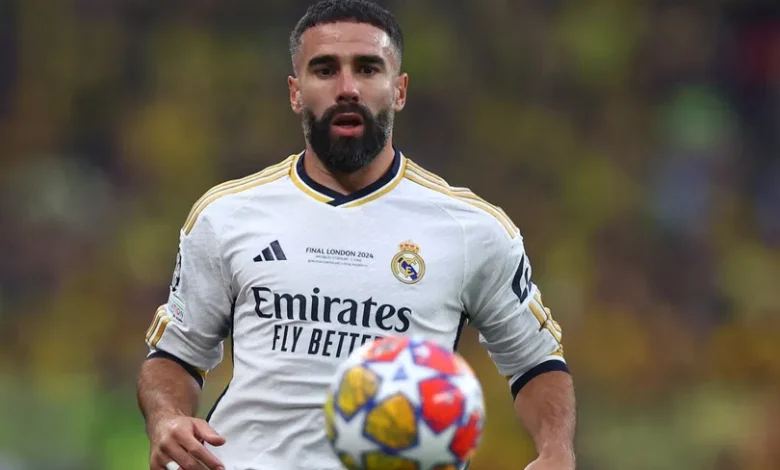 كارفاخال يعتذر لجماهير ريال مدريد بعد صافرات الاستهجان في مواجهة شتوتغارت