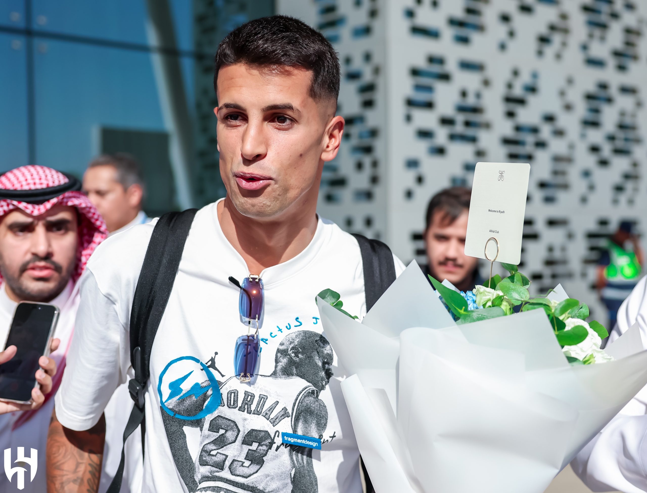 كانسيلو يصل الرياض للانضمام إلى الهلال بعقد يمتد ثلاث سنوات