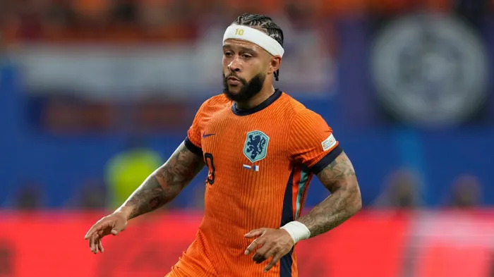 كورينثيانز يضم ديباى في صفقة مجانية