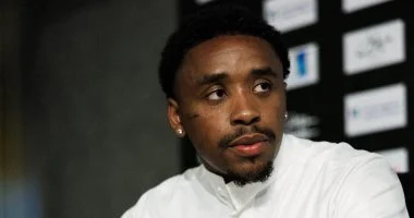 لاعب اتحاد جدة يهاجم مدرب هولندا بسبب دوري الأمم الأوروبية