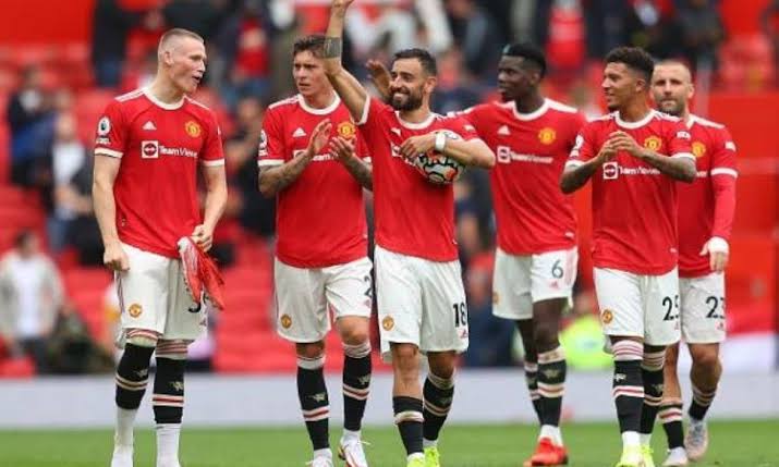 مانشستر يونايتد يحقق فوزاً مقنعاً على ساوثهامبتون بثلاثية نظيفة