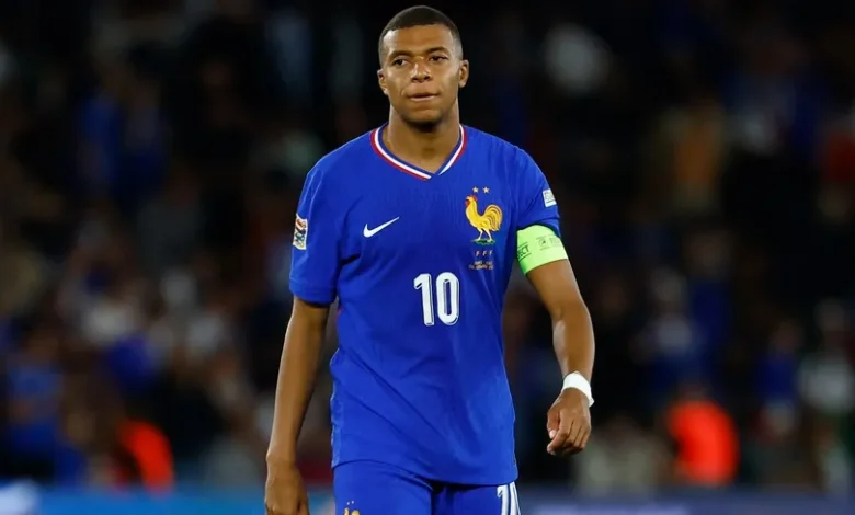 مشكلات داخلية في المنتخب الفرنسي تؤثر على مبابي