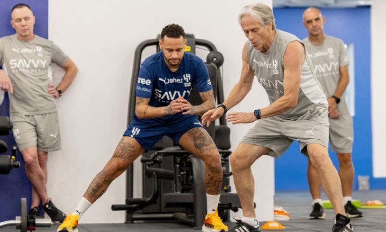 مقارنة وتحليل مساري نيمار وليوناردو