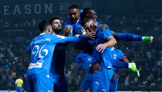 موليرو يرفض عرضًا مغريًا من الهلال السعودي