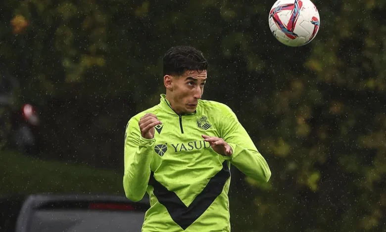 نايف أكرد يتحدث عن تجربته الجديدة مع ريال سوسيداد