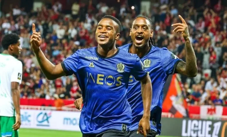 نيس يسجل رقمًا قياسيًا بفوز ساحق على سانت إيتيان