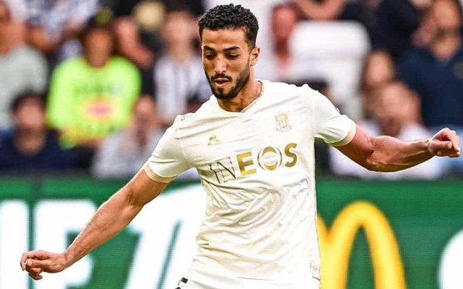 نيس يلعب أمام مارسيليا بدون جماهيره.. وظهور متوقع لعبد المنعم كأساسي