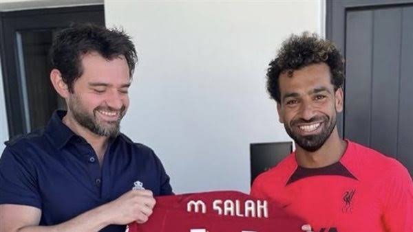 وكيل محمد صلاح يعلق على مستقبل اللاعب وينفي المعلومات غير الدقيقة