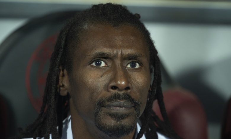 هل يتولى أليو سيسيه تدريب الرجاء بعد إقالته من منتخب السنيغال؟
