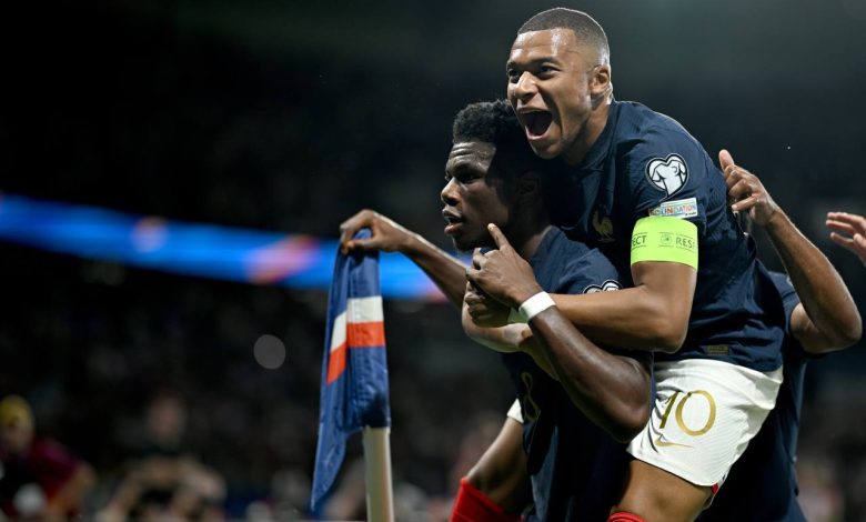 أول تعليق من تشواميني على قيادة منتخب فرنسا بدلًا من مبابي