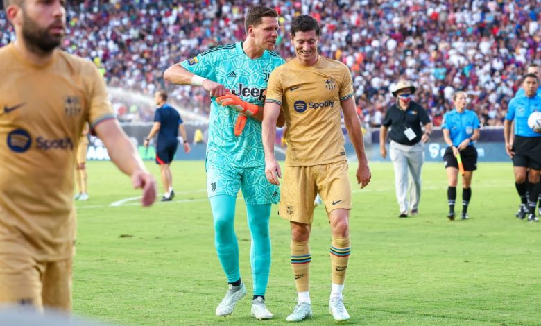 روبرت ليفاندوفسكي يكشف موعد مشاركة فويتشيك تشيزني مع برشلونة