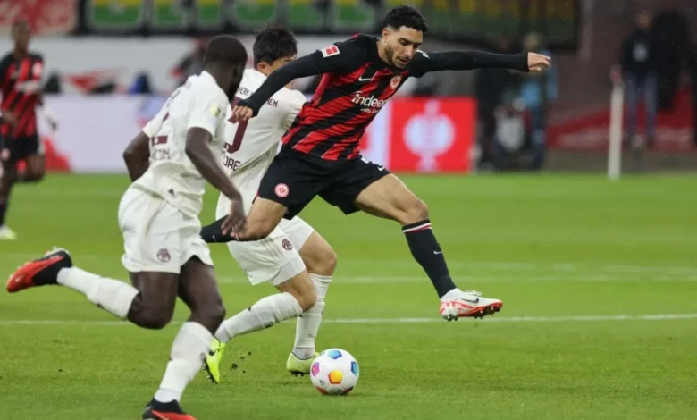 آينتراخت فرانكفورت يكشف عن مرشحي جائزة أفضل لاعب في سبتمبر