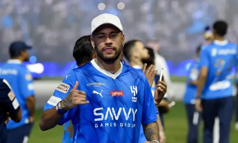 برشلونة يفكر في استعادة نيمار بعد تجربته مع الهلال