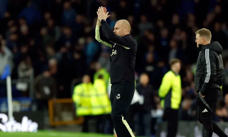 ديتش يتأسف على تعادل إيفرتون مع نيوكاسل ويطالب بركلة جزاء