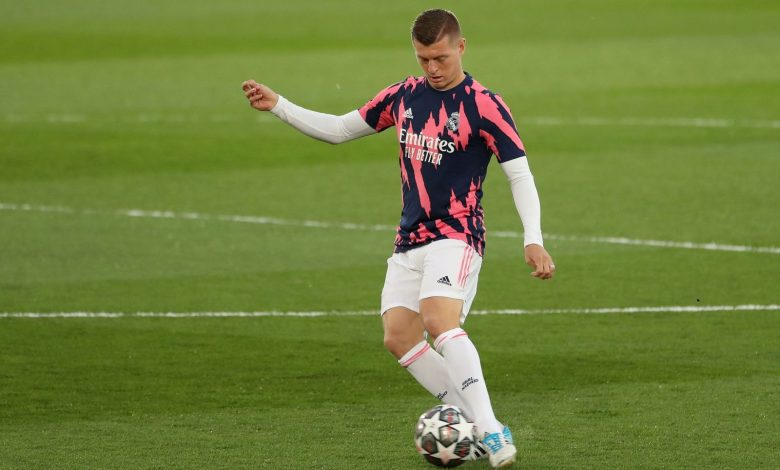 ريال مدريد في أزمة.. اعتزال كروس يكشف العيوب ويؤثر على الأداء