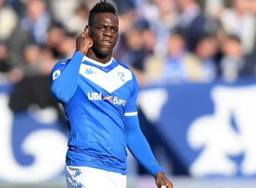 عودة ماريو بالوتيلي إلى سوق الانتقالات بعد إصابة زاباتا