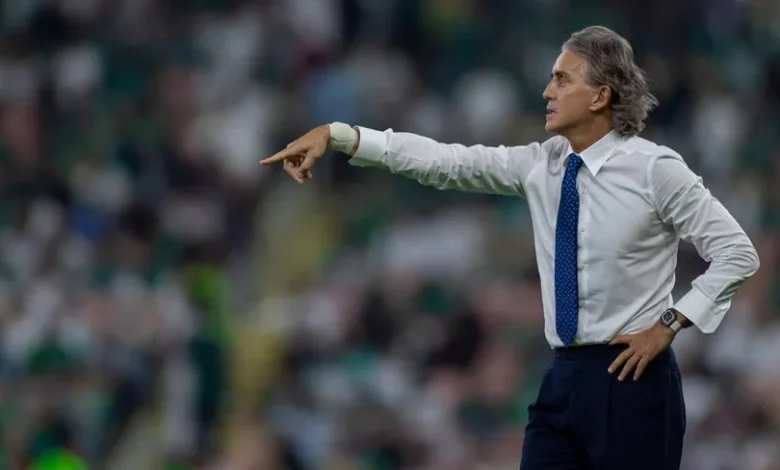 مانشيني: نسعى لاقتناص المركز الثاني بعد خسارة اليابان