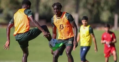 منتخب موريتانيا يستعد لمواجهة مصر بتدريب قوي في طبرقة